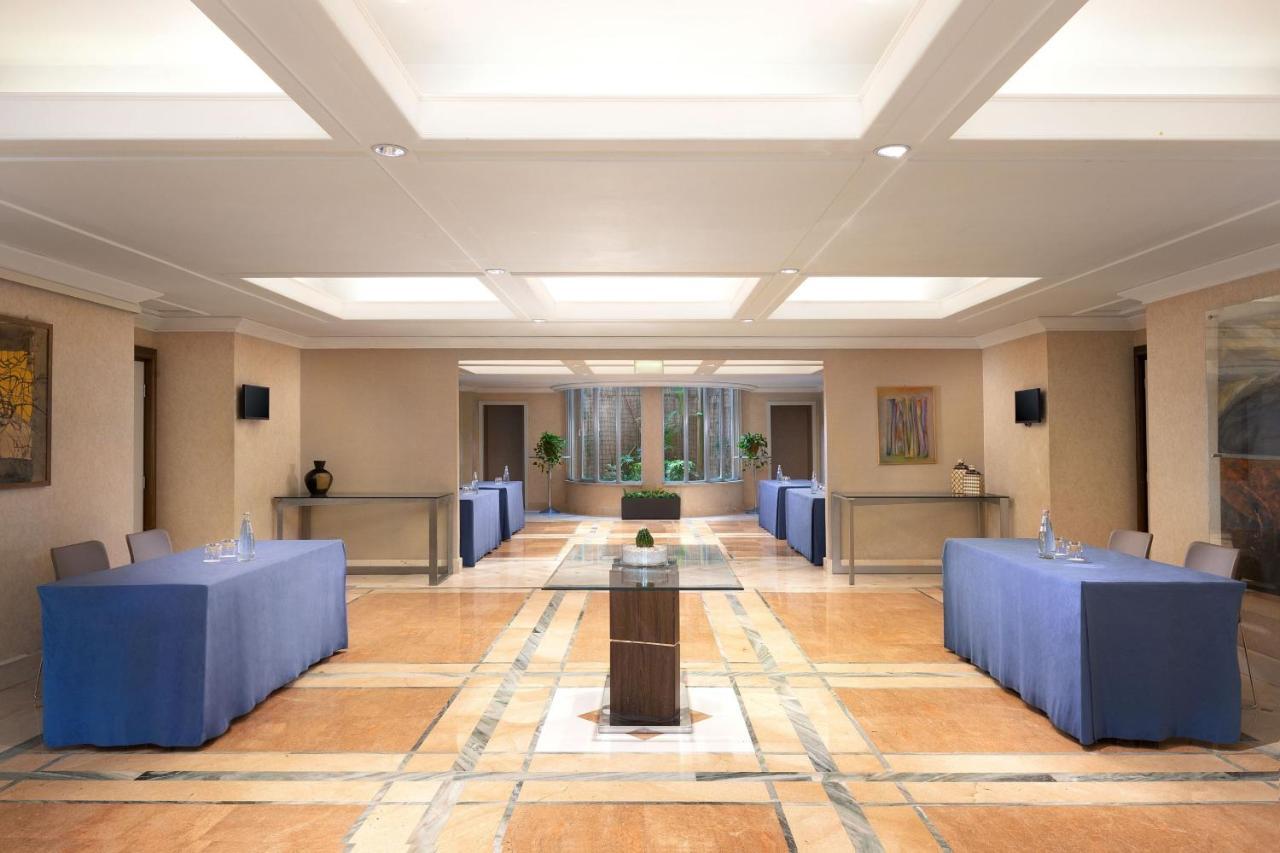 Courtyard By Marriott Rome Central Park Exterior photo