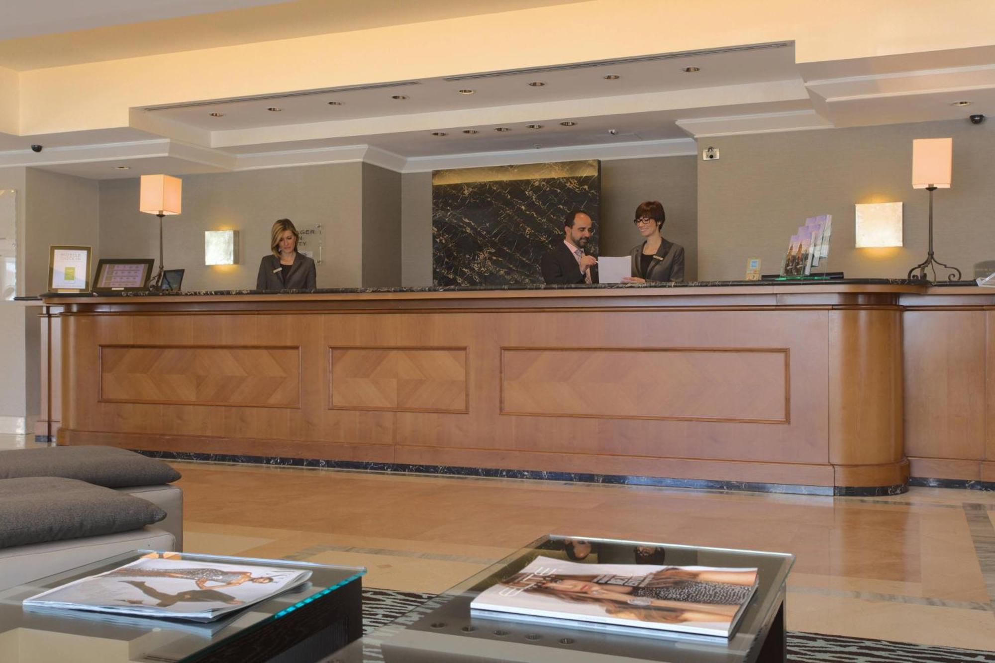 Courtyard By Marriott Rome Central Park Exterior photo